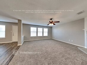 136 Rolling Hills Pl in Lancaster, TX - Foto de edificio - Building Photo