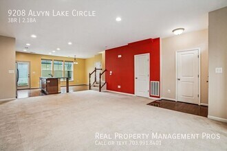 9208 Alvyn Lake Cir in Bristow, VA - Building Photo - Building Photo
