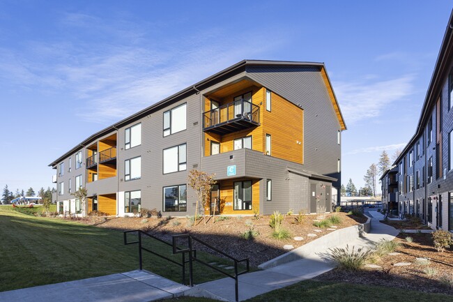 Bo Apartments in Coeur d'Alene, ID - Building Photo - Building Photo