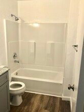 1724 Wright St, Unit 3 in Sacramento, CA - Building Photo - Building Photo