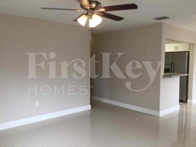 1785 SW 43rd Ave in Fort Lauderdale, FL - Building Photo - Building Photo