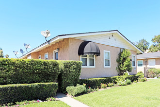 Civic Center Apartments in Brea, CA - Building Photo - Building Photo