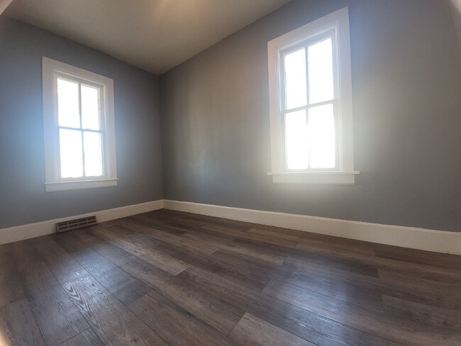 1323 W 4th St in Grand Island, NE - Building Photo - Building Photo