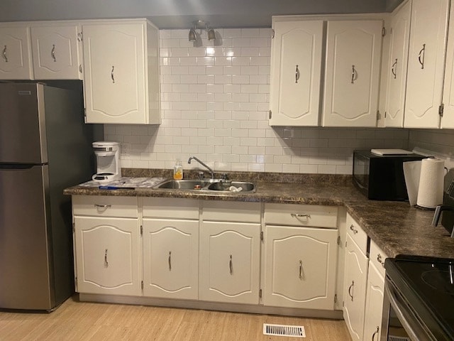 1203 Afton Dr in Sarnia, ON - Building Photo - Building Photo