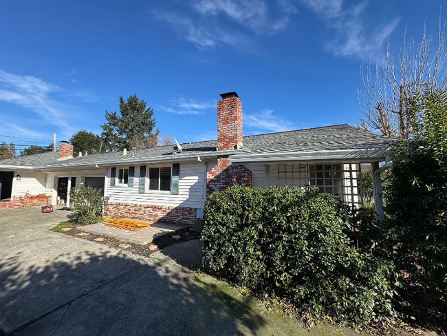 615 Nason St in Santa Rosa, CA - Building Photo - Building Photo