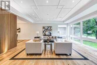 31 Timberlane Dr in Toronto, ON - Building Photo - Building Photo