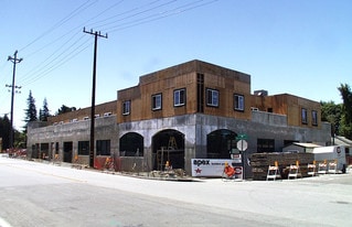 568-586 Glenwood Ave in Menlo Park, CA - Building Photo