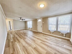 140 Gibbs Rd in Lillington, NC - Building Photo - Building Photo