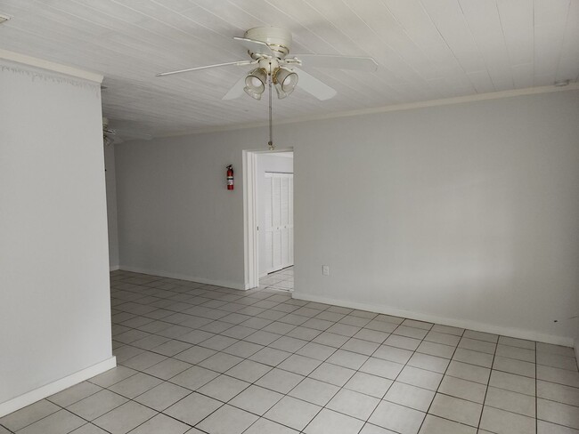 444 Van Buren St in Ft. Myers, FL - Building Photo - Building Photo