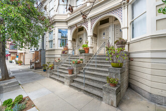 129-135 Eureka St in San Francisco, CA - Building Photo - Building Photo