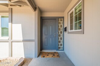 1274 E Hermosa Dr in Tempe, AZ - Foto de edificio - Building Photo