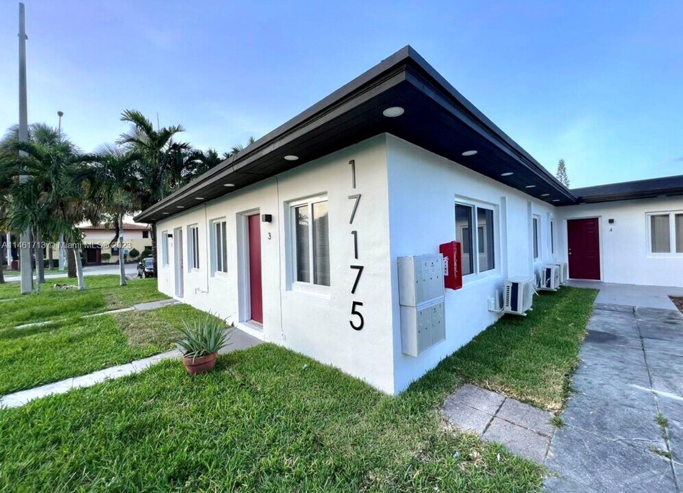 17175 NE 19th Ave-Unit -2 in North Miami Beach, FL - Building Photo