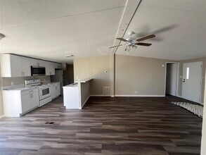 3245 E Main St in Lakeland, FL - Building Photo - Building Photo