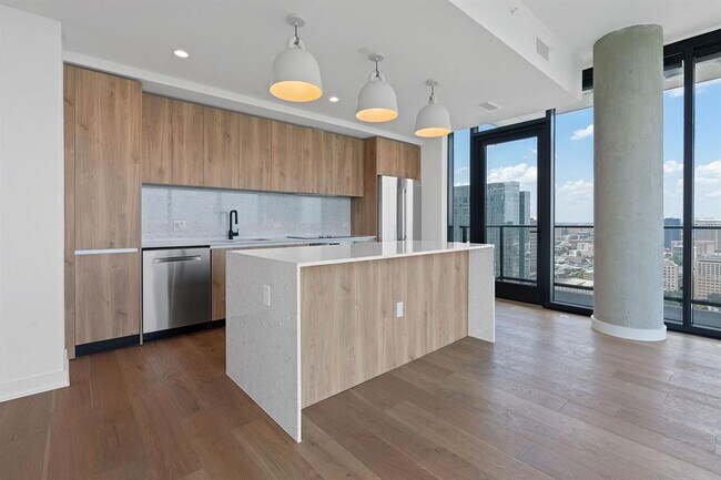 84 East Ave in Austin, TX - Building Photo - Building Photo
