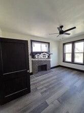 5066-5068 W Florissant Ave in St. Louis, MO - Foto de edificio - Building Photo