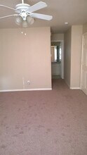 2300 Abernathy St in Houston, TX - Building Photo - Building Photo
