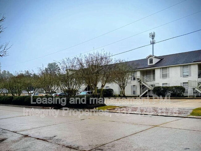 7324 Menlo Dr in Baton Rouge, LA - Building Photo - Building Photo