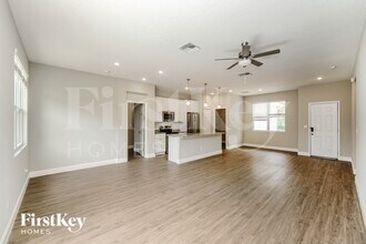 612 Reading St SE in Palm Bay, FL - Building Photo - Building Photo