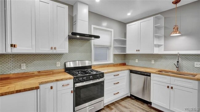 2528 Main St in Buffalo, NY - Building Photo - Building Photo