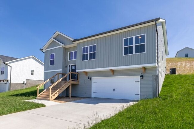 3524 Paradise Ridge Way in Knoxville, TN - Foto de edificio - Building Photo