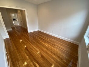 16 Elko St, Unit 1 in Boston, MA - Building Photo - Building Photo