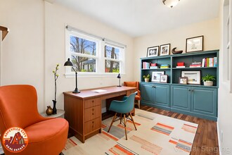 44 Jeffress Ave in Asheville, NC - Building Photo - Building Photo