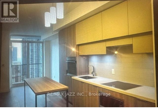 property at 8 Eglinton Ave E