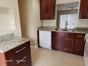 10293 NW 33rd St in Coral Springs, FL - Building Photo - Building Photo