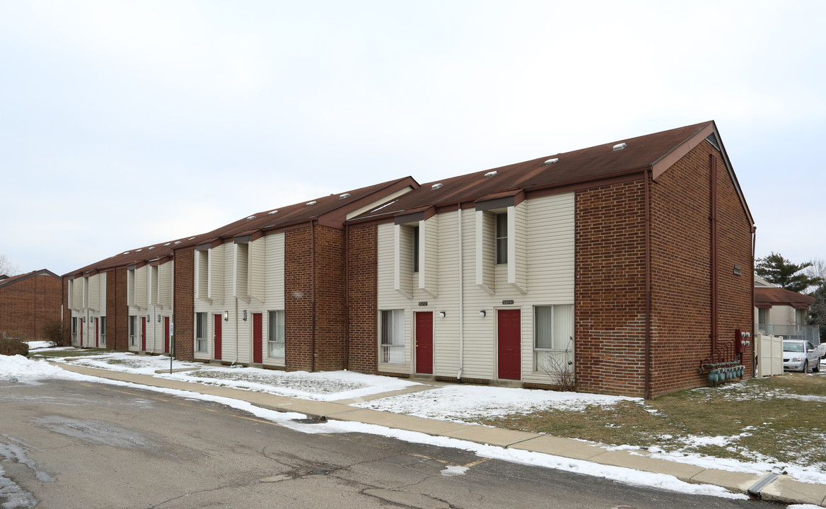 Ivywood Apartments in Columbus, OH - Building Photo