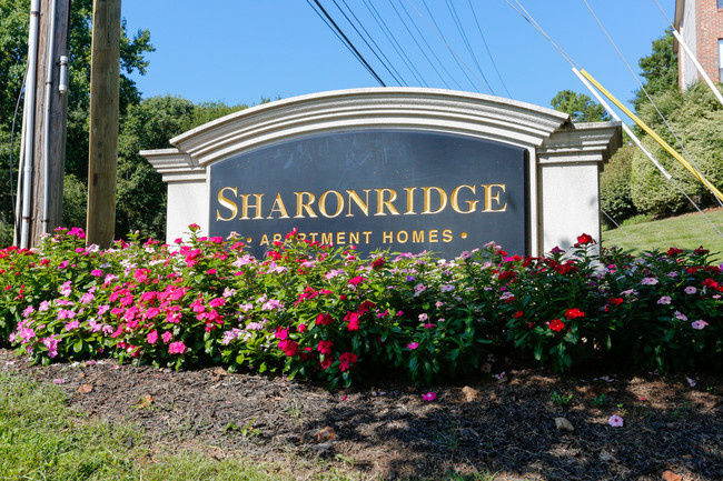 Sharonridge Apartments in Charlotte, NC - Foto de edificio - Building Photo