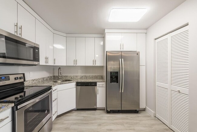 property at 4765 Sable Pine Cir