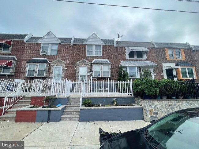 property at 3929 I St