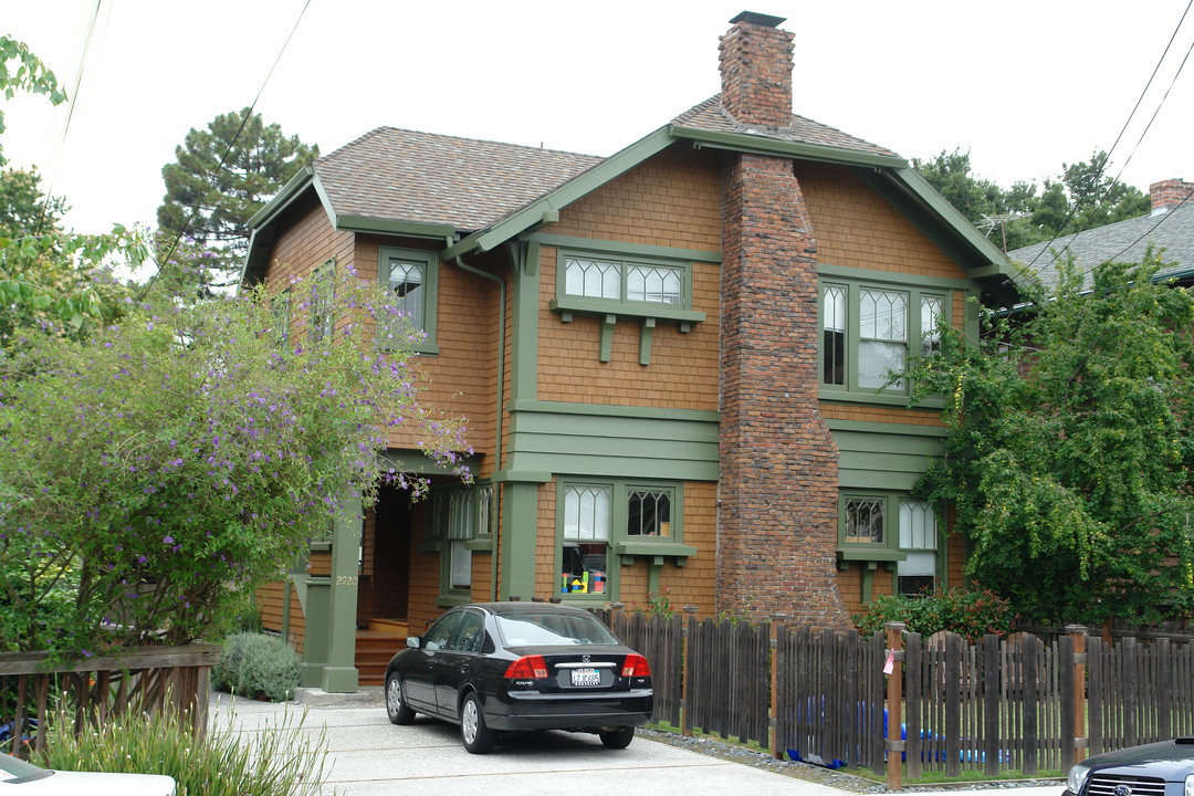 2920 Hillegass Ave in Berkeley, CA - Foto de edificio