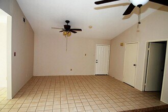 7511 Harpers Glen Ln in Houston, TX - Building Photo - Building Photo