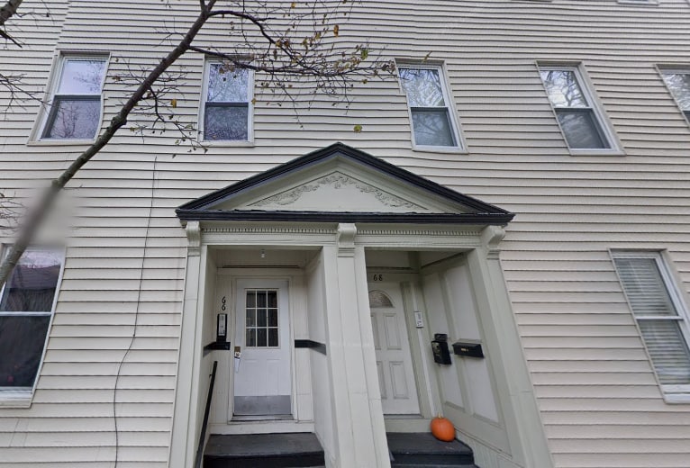 66 Middle St, Unit 3 in Boston, MA - Foto de edificio