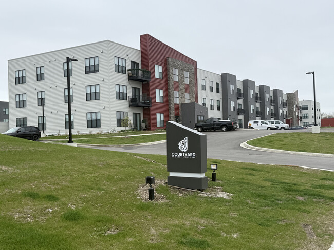 Courtyard at Cobblestone Park