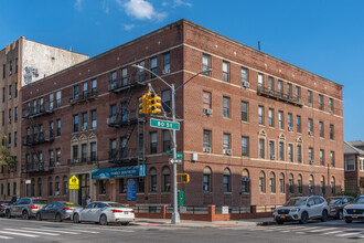 7913 Bay Pky in Brooklyn, NY - Foto de edificio - Primary Photo