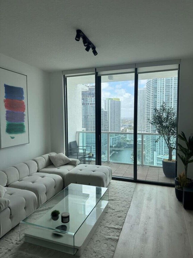 property at 31 SE 5th St