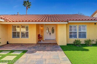 2410 Doherty Way in Henderson, NV - Building Photo - Building Photo