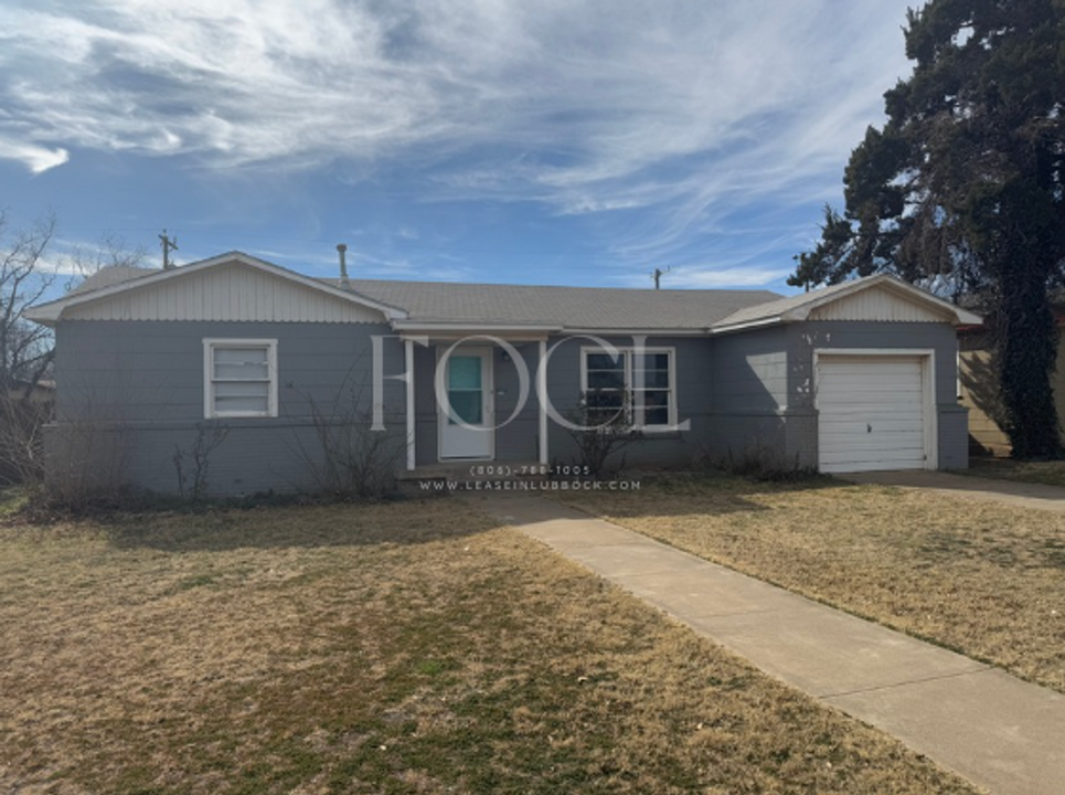 3107 44th St in Lubbock, TX - Building Photo