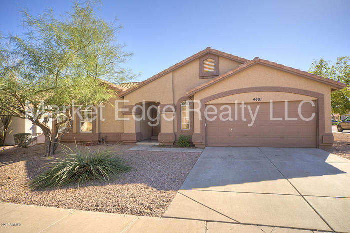 4401 E Hopi St in Phoenix, AZ - Foto de edificio