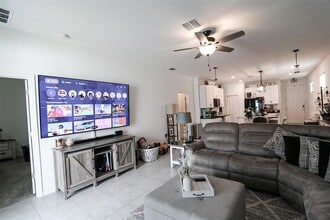 11837 Clare Hill Ave in Riverview, FL - Building Photo - Building Photo