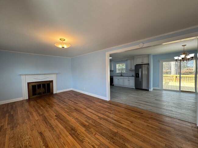 1307 Armstrong Rd in Belmont, NC - Building Photo - Building Photo