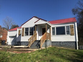 3608 S Haven Rd in Knoxville, TN - Building Photo