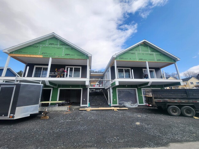 82 Ivan Dr in Barre, VT - Building Photo - Building Photo