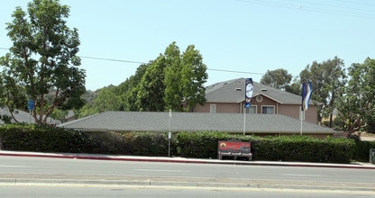 Mariners Village Apartments in San Diego, CA - Building Photo - Building Photo