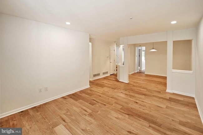 property at 302 Weston Ln