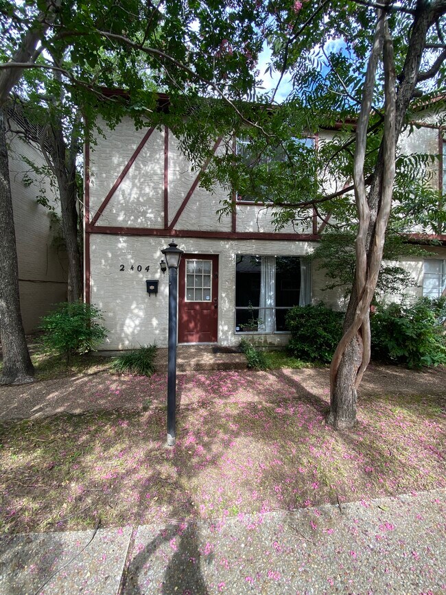 2404 S Graham Dr Rentals in Arlington, TX