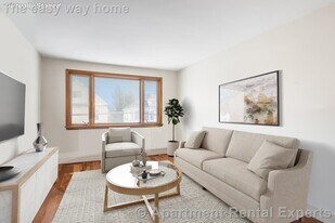 9 Stearns Ave in Medford, MA - Building Photo