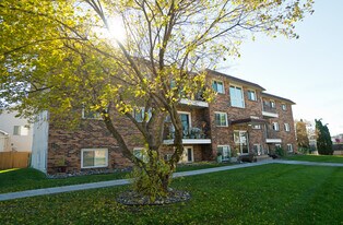 Terrace Manor in Spring Lake Park, MN - Building Photo